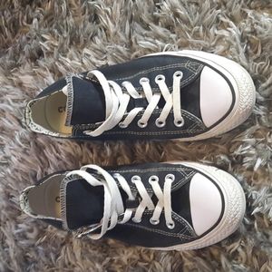 Unisex Black Converse Shoes